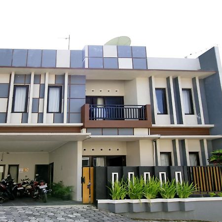 D'Paragon Pamela 1 Maguwo Bagian luar foto